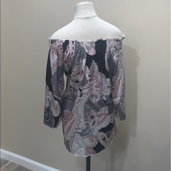 Faux Satin blouse - Picture 5 of 6